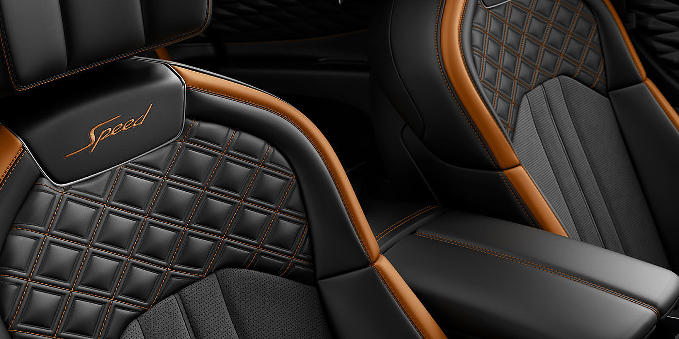 Bentley Warszawa Bentley Flying Spur Speed's front seats with detailed contrast stitching and Speed Emblems